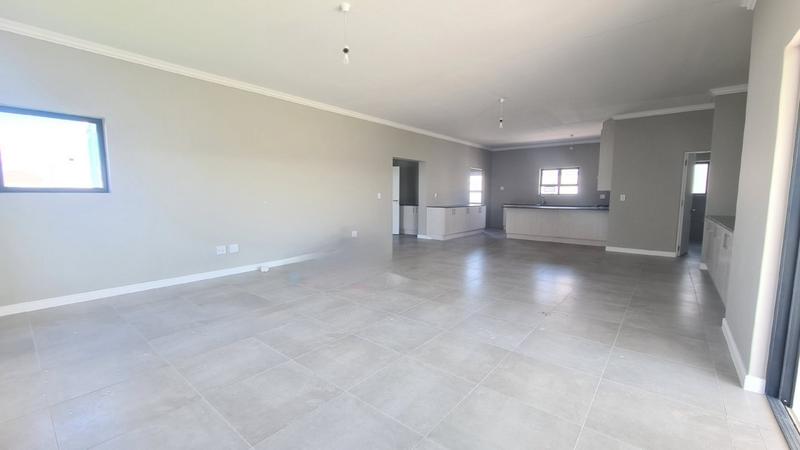 3 Bedroom Property for Sale in Sunningdale Western Cape